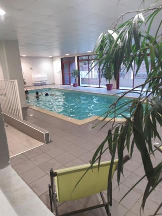 Joli Appartement T2 Dans Residence Avec Piscine, Hammam Et Parking Gratuits Carcassone Kültér fotó