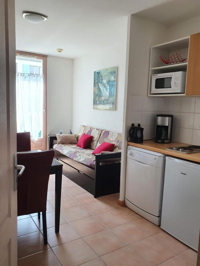 Joli Appartement T2 Dans Residence Avec Piscine, Hammam Et Parking Gratuits Carcassone Kültér fotó