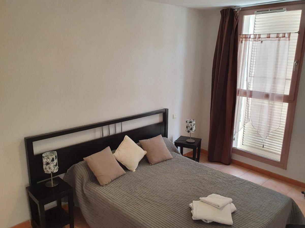 Joli Appartement T2 Dans Residence Avec Piscine, Hammam Et Parking Gratuits Carcassone Kültér fotó